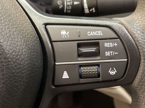 Used 2025 Honda Accord LX image 11