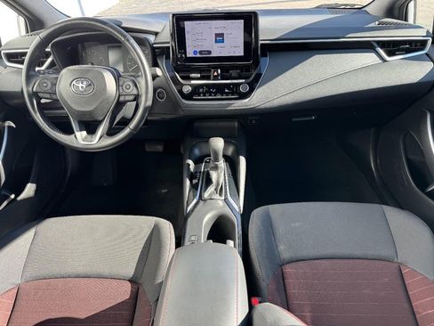 Used 2024 Toyota Corolla SE image 11
