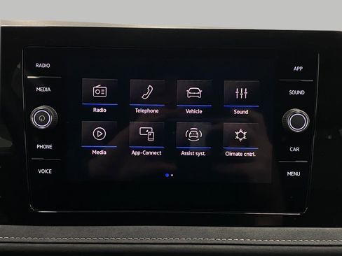 New 2026 Volkswagen Taos SE image 20