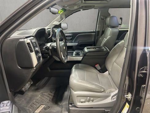 Used 2015 Chevrolet Silverado 1500 LTZ Z71 w/ LTZ Plus Package AWD/4WD image 12
