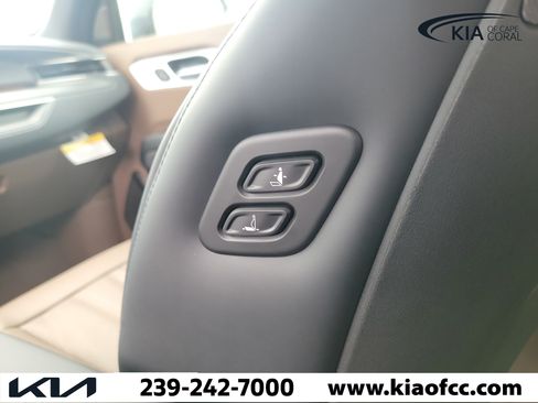 New 2026 Kia EV9 GT-Line AWD/4WD image 18
