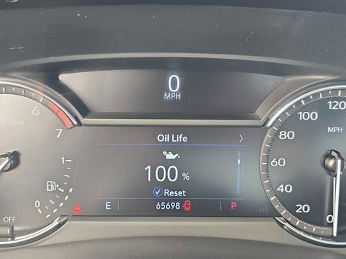 Used 2020 Cadillac XT4 Premium Luxury image 24