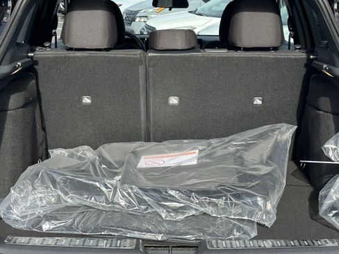 New 2026 Nissan Kicks SV image 32