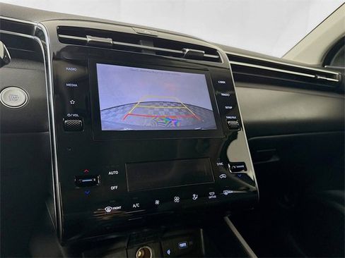 Used 2022 Hyundai Tucson SEL w/ Convenience Package image 9