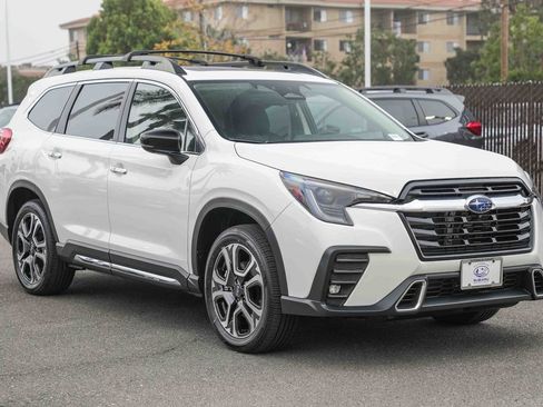 New 2025 Subaru Ascent Touring image 3