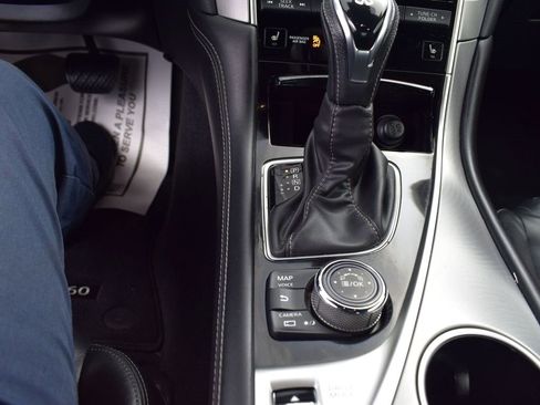 Used 2022 INFINITI Q60 3.0t Luxe w/ Essential Package image 16