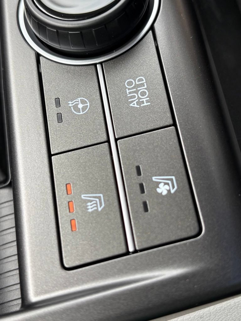 New 2026 Hyundai Kona Limited FWD image 11