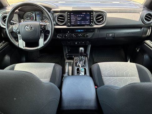 Certified 2023 Toyota Tacoma TRD Sport AWD/4WD image 9
