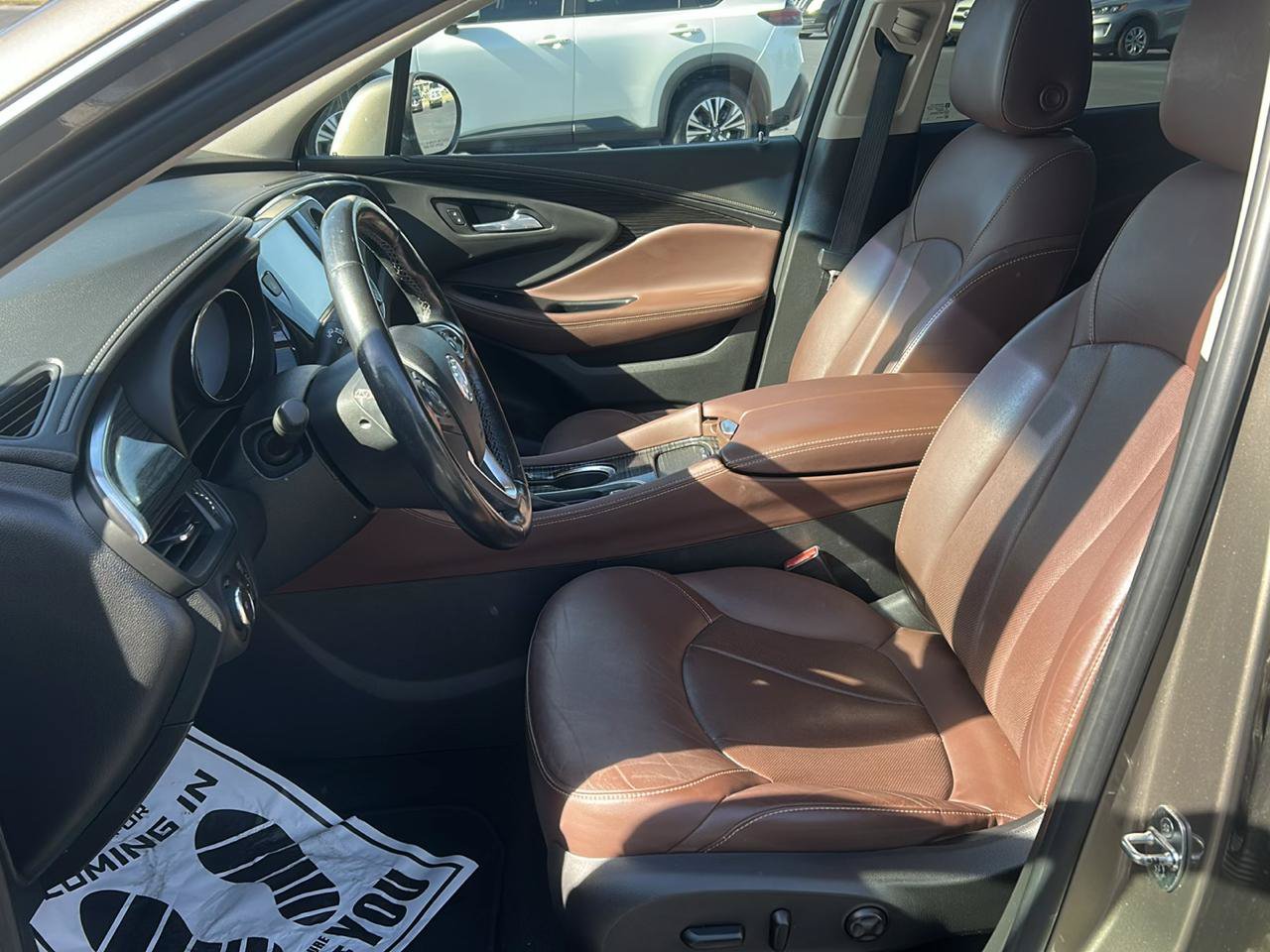 Used 2018 Buick Envision Essence w/ LPO, Interior Luxury Package FWD image 10