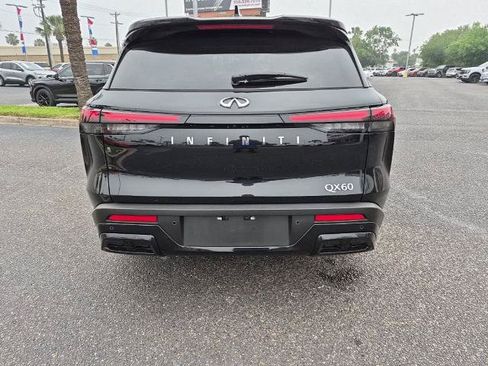Used 2025 INFINITI QX60 Pure FWD image 4