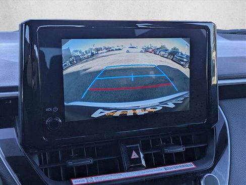 Certified 2025 Toyota Corolla SE image 15