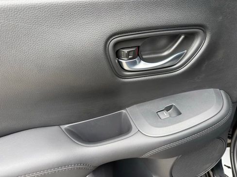 New 2026 Honda HR-V LX image 30