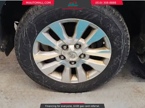 Used 2015 Toyota Sequoia Platinum image 44