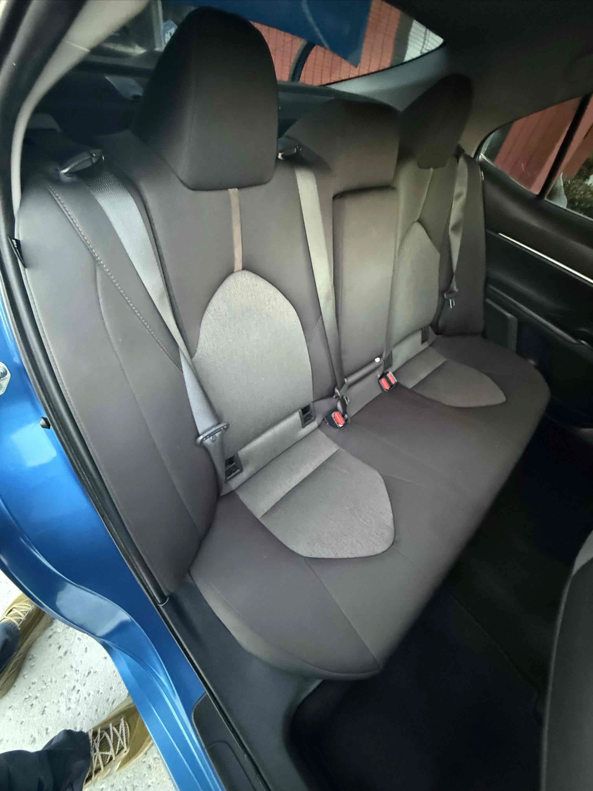 Used 2020 Toyota Camry LE w/ Carpet Mat Package FWD image 13