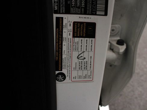 Used 2019 Mercedes-Benz GLE 400 4MATIC w/ Premium 1 Package image 38