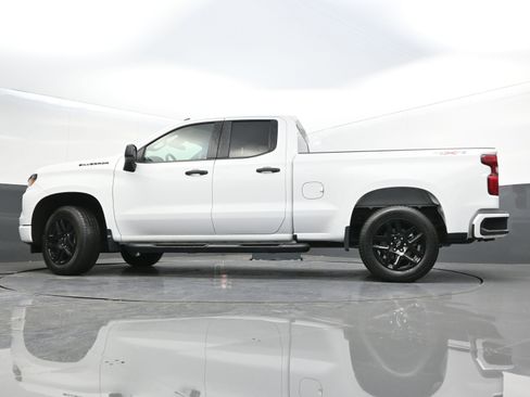 Used 2024 Chevrolet Silverado 1500 Custom w/ Rally Edition image 39