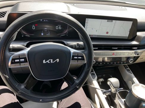 Used 2023 Kia Telluride S image 18