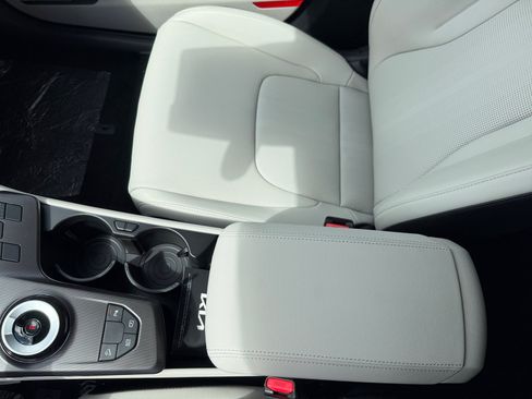 New 2026 Kia Sportage EX AWD/4WD image 14