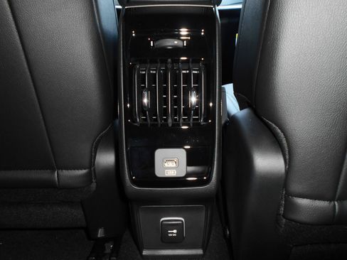 New 2026 Jeep Compass Limited AWD/4WD image 11