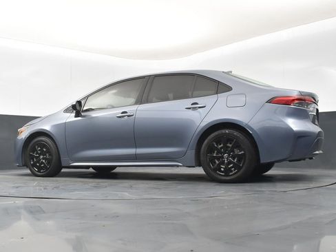 Used 2021 Toyota Corolla LE image 13