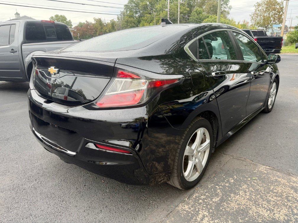Used 2017 Chevrolet Volt LT FWD image 6