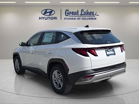 New 2026 Hyundai Tucson SE FWD image 3