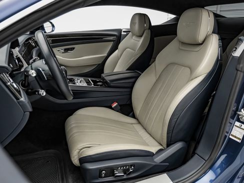Used 2020 Bentley Continental GT V8 First Edition AWD/4WD image 35