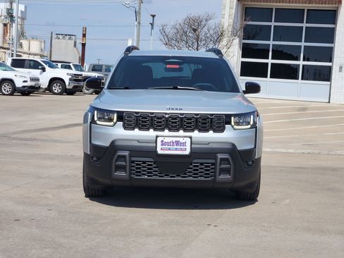 New 2026 Jeep Cherokee Laredo AWD/4WD image 6