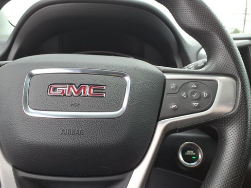 Used 2024 GMC Terrain SLE w/ Driver Convenience Package AWD/4WD image 22