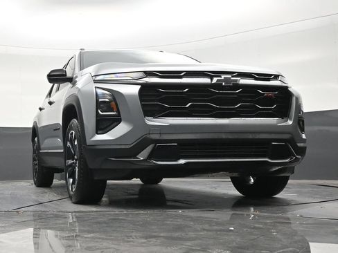 Used 2026 Chevrolet Equinox RS FWD image 26