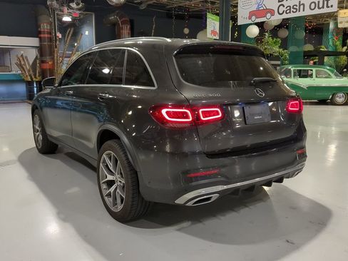 Used 2022 Mercedes-Benz GLC 300 4MATIC image 10