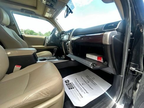 Used 2019 Toyota 4Runner Limited AWD/4WD image 27