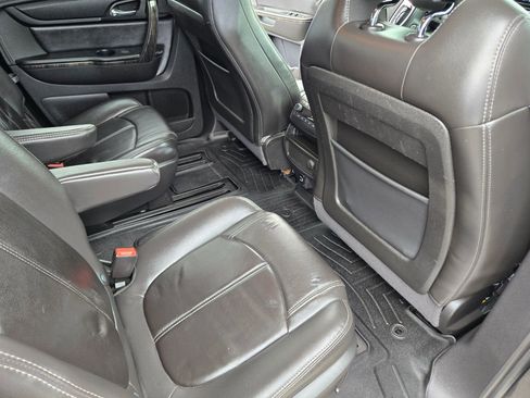 Used 2017 GMC Acadia Limited SLT image 47