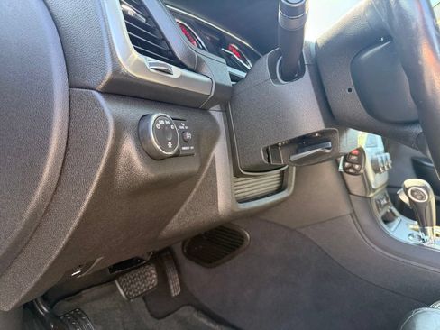 Used 2014 GMC Acadia SLE AWD/4WD image 11