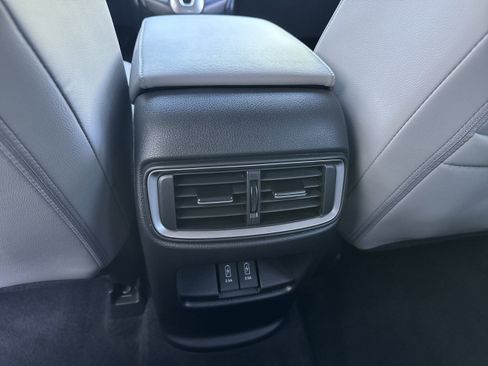 Used 2020 Honda CR-V Touring image 18