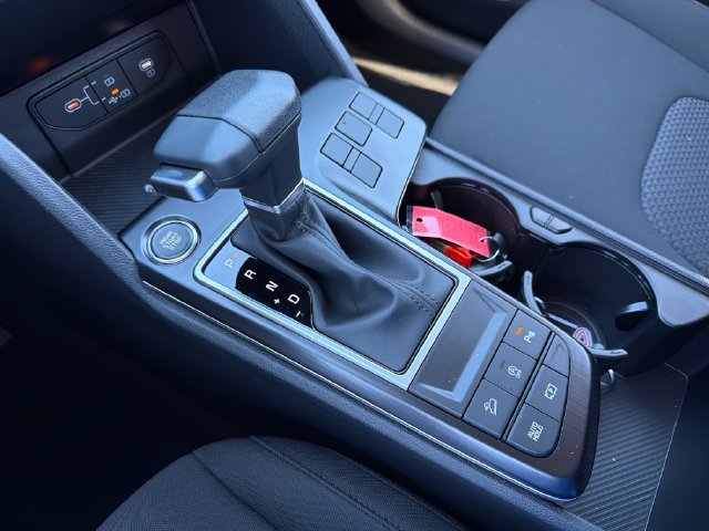 New 2027 Kia Sportage LX FWD image 15