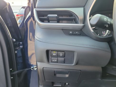 Used 2026 Toyota Highlander XLE AWD/4WD image 20