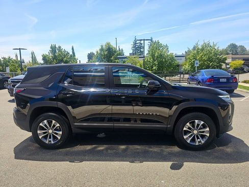 New 2026 Chevrolet Equinox LT w/ Safety and Technology Package FWD image 6