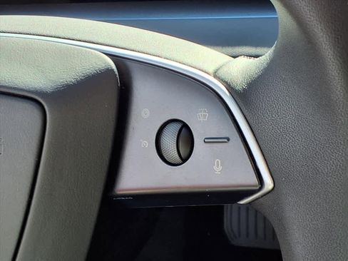 Used 2025 Tesla Model 3 Long Range image 21