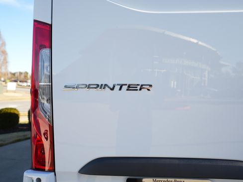 New 2026 Mercedes-Benz Sprinter 2500 image 14