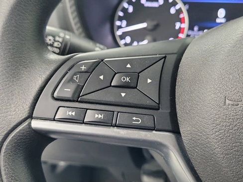 Certified 2023 Nissan Sentra SV FWD image 26