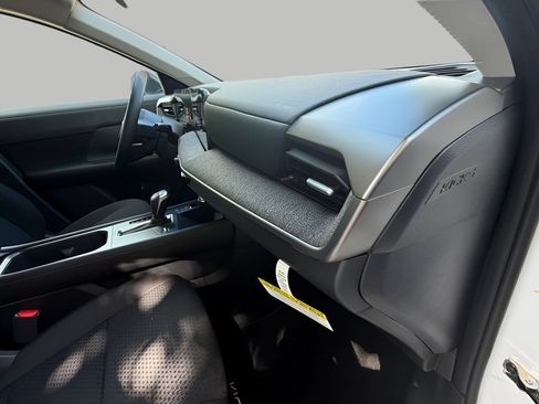 New 2026 Nissan Kicks S FWD image 10