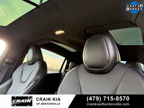 Used 2022 Tesla Model X image 21