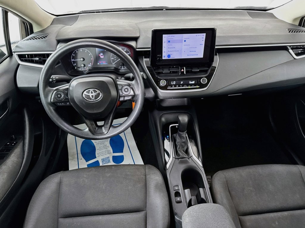 Used 2024 Toyota Corolla LE FWD image 25