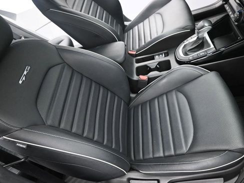 Used 2022 Kia Forte GT-Line w/ GT-Line Premium Package FWD image 12