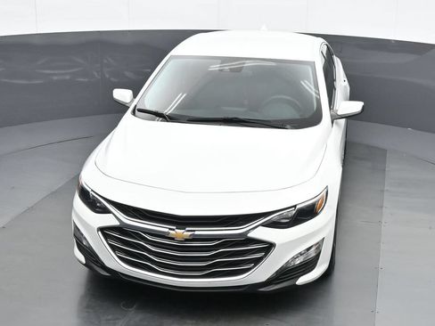 Used 2025 Chevrolet Malibu LT FWD image 16