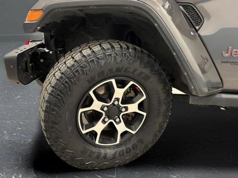 Used 2021 Jeep Wrangler Unlimited Rubicon AWD/4WD image 28