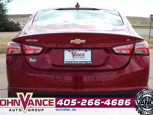 Used 2021 Chevrolet Malibu LT w/ Leather Package image 7