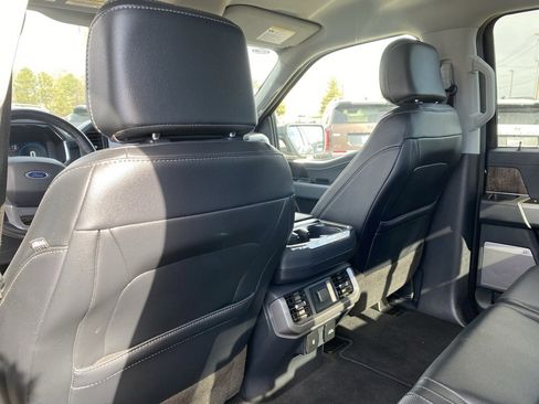 Used 2023 Ford F150 Lariat image 31