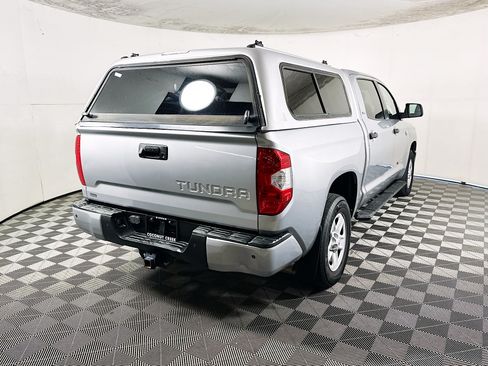 Used 2021 Toyota Tundra SR5 RWD image 3